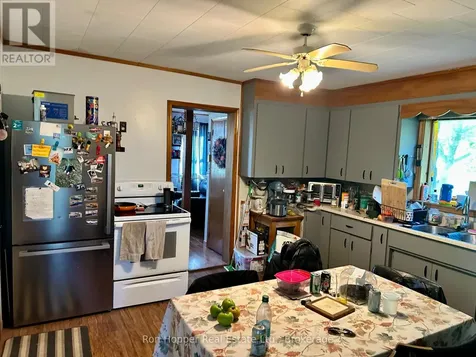 439629 Sydenham-lakeshore Drive Meaford ON N0H 1B0