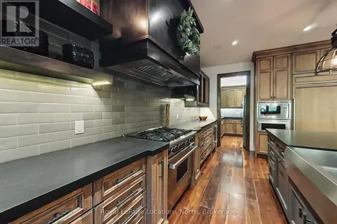 115 Ellis Drive Blue Mountains ON N0H 1J0