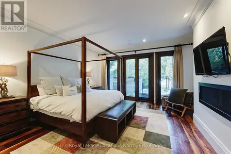 115 Ellis Drive Blue Mountains ON N0H 1J0