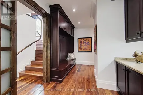 115 Ellis Drive Blue Mountains ON N0H 1J0