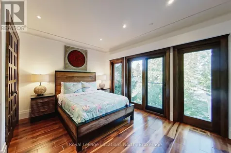115 Ellis Drive Blue Mountains ON N0H 1J0