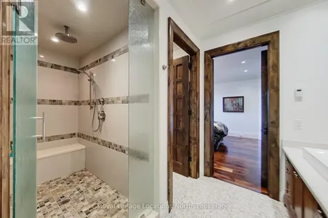 115 Ellis Drive Blue Mountains ON N0H 1J0