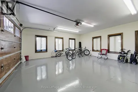 115 Ellis Drive Blue Mountains ON N0H 1J0