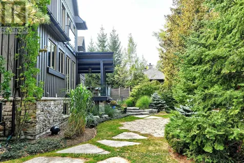 115 Ellis Drive Blue Mountains ON N0H 1J0
