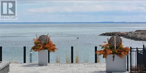 333 Sunseeker Avenue Innisfil ON L9R 0R6