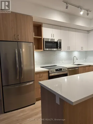 333 Sunseeker Avenue Innisfil ON L9R 0R6