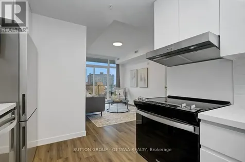 399 Winston Avenue Ottawa ON K2A 1Y8