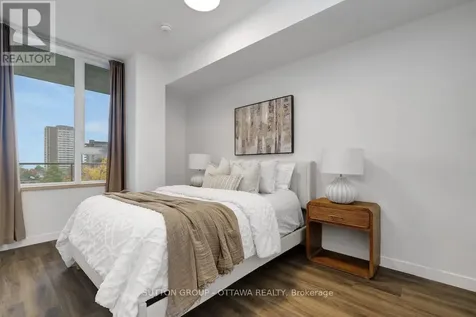 399 Winston Avenue Ottawa ON K2A 1Y8