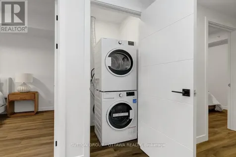 399 Winston Avenue Ottawa ON K2A 1Y8