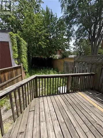 49 Myrtle Avenue Hamilton ON L8M 2E8