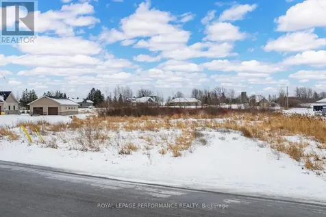Lot 17 James Crescent South Glengarry ON K0C 2E0