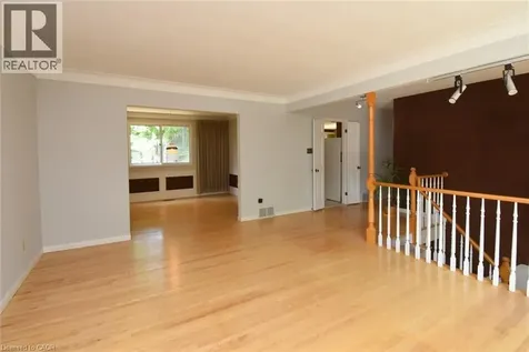 30 Terrace Drive Dundas ON L9A 2Y6
