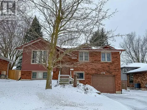 154 15th Ave Close Hanover ON N4N 3P8