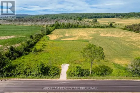 570 Curry Road Penetanguishene ON L9M 2C8