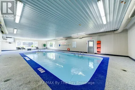 15 Huron Circle Wasaga Beach ON L9Z 1X7