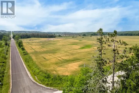 1499 Tay Point Road Penetanguishene ON L9M 2C8