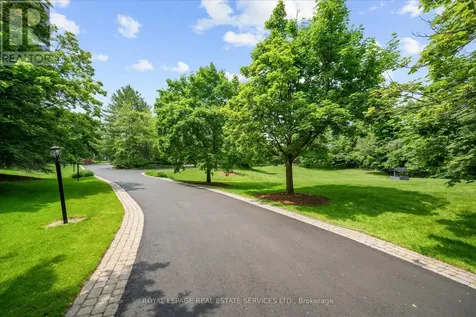 2315 8 Sideroad Burlington ON L7P 0M5