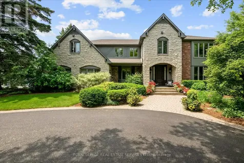 2315 8 Sideroad Burlington ON L7P 0M5