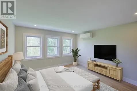 1182 Queen Street Kincardine ON N2Z 1G4