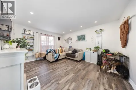 115 Brock Street North Sarnia ON N7T 5Y9