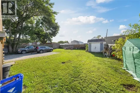 115 Brock Street North Sarnia ON N7T 5Y9