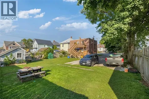 115 Brock Street North Sarnia ON N7T 5Y9