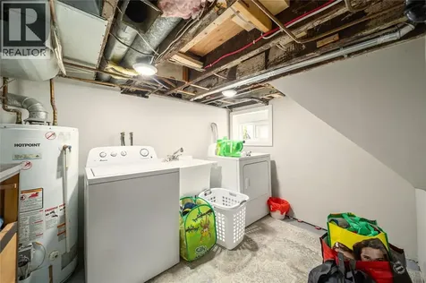 404 Russell Street Sarnia ON N7T 3M7