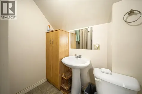 404 Russell Street Sarnia ON N7T 3M7
