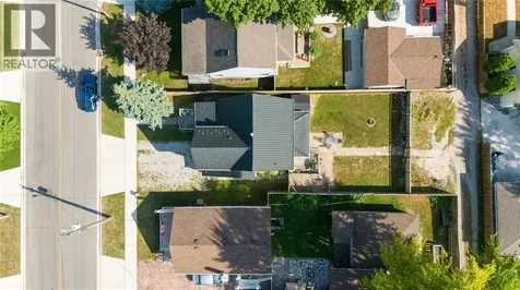 404 Russell Street Sarnia ON N7T 3M7