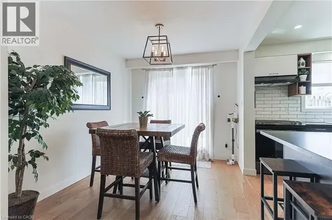 5475 Lakeshore Road Burlington ON L7L 1E1