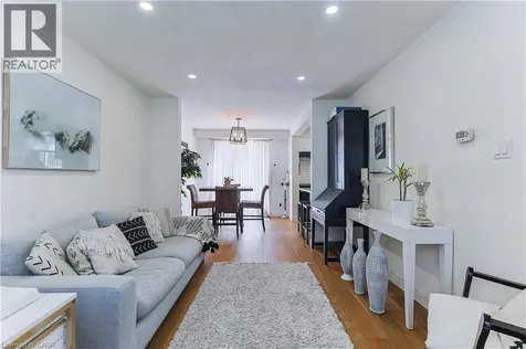 5475 Lakeshore Road Burlington ON L7L 1E1