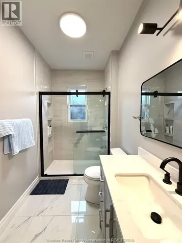 1116 Wyandotte East Windsor ON N9A 3K2