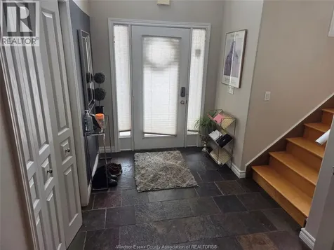 110 Sylvano Crescent Lakeshore ON N9K 1E4