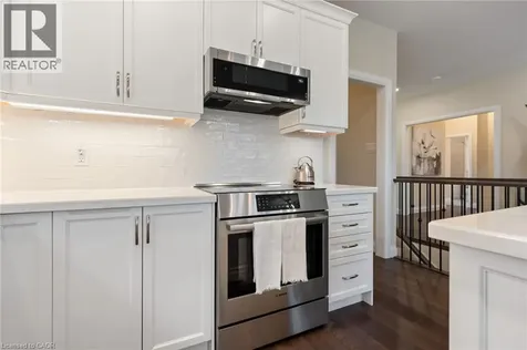 50 Vanrooy Trail Waterford ON N0E 1Y0
