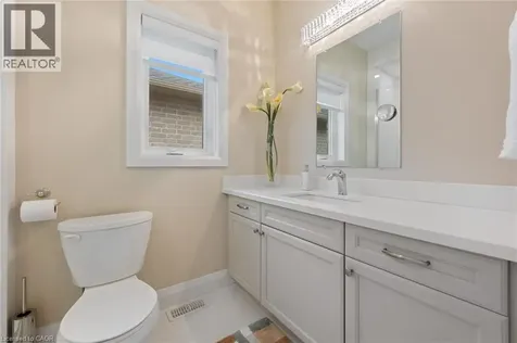 50 Vanrooy Trail Waterford ON N0E 1Y0
