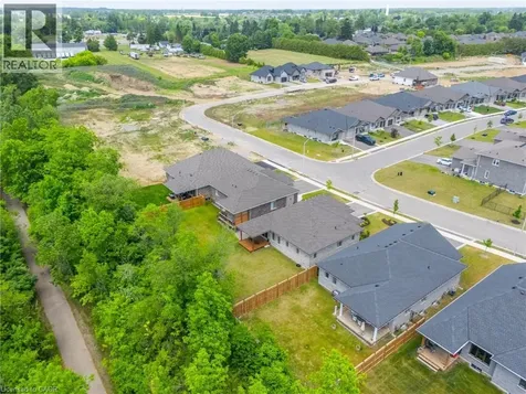 50 Vanrooy Trail Waterford ON N0E 1Y0