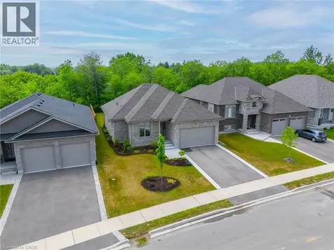 50 Vanrooy Trail Waterford ON N0E 1Y0