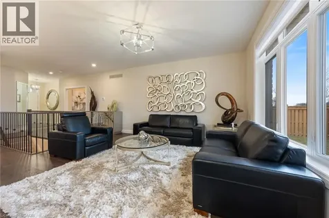 50 Vanrooy Trail Waterford ON N0E 1Y0