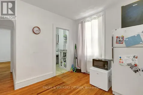 258 Kent Street Ottawa ON K2P 2A2