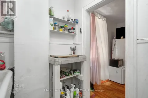 258 Kent Street Ottawa ON K2P 2A2