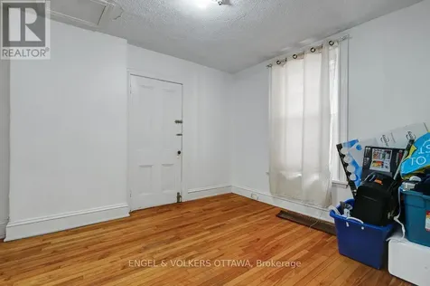 258 Kent Street Ottawa ON K2P 2A2