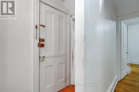 258 Kent Street Ottawa ON K2P 2A2