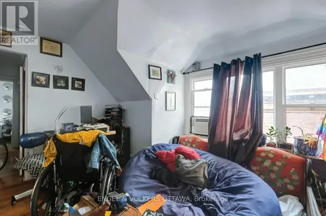 258 Kent Street Ottawa ON K2P 2A2