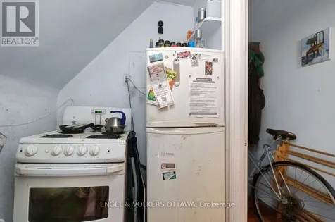 258 Kent Street Ottawa ON K2P 2A2