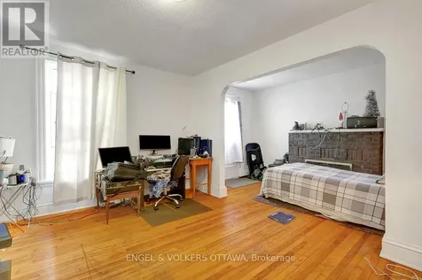 258 Kent Street Ottawa ON K2P 2A2