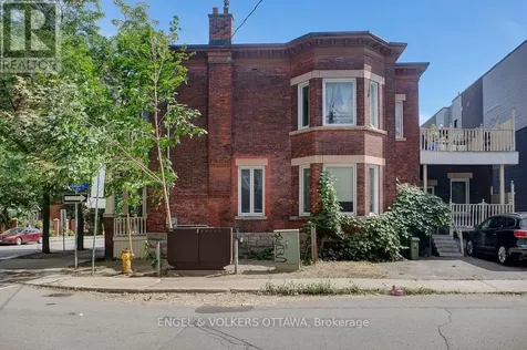 256 Kent Street North Ottawa ON K2P 2A2