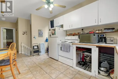 256 Kent Street North Ottawa ON K2P 2A2