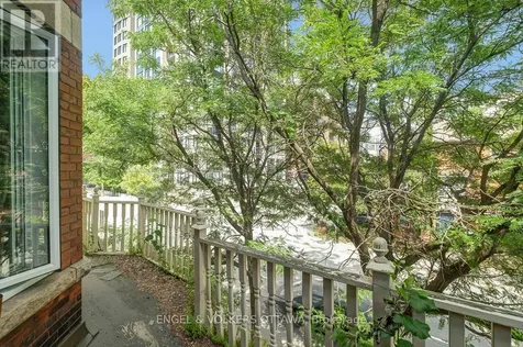 256 Kent Street North Ottawa ON K2P 2A2