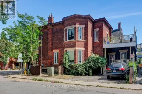 256 Kent Street North Ottawa ON K2P 2A2