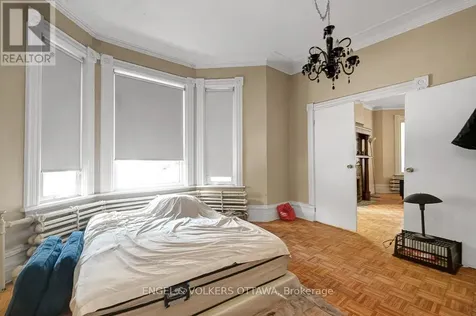 256 Kent Street North Ottawa ON K2P 2A2